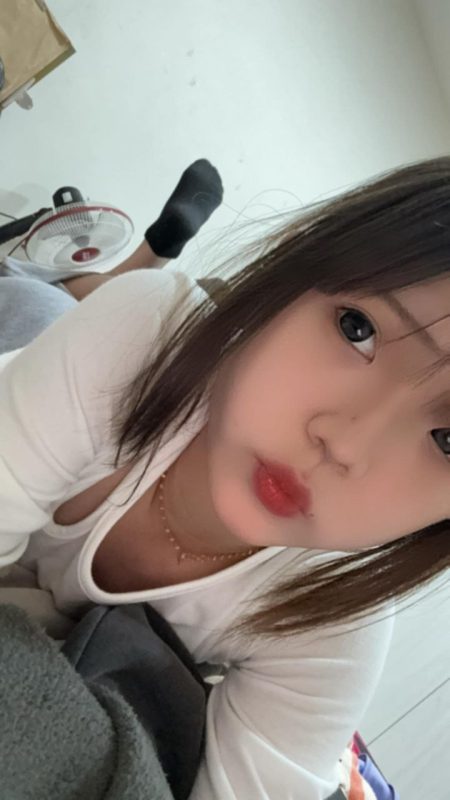 年费专享----------邻居家初二的姑娘老色批福利社—lsp福利社老色批福利社