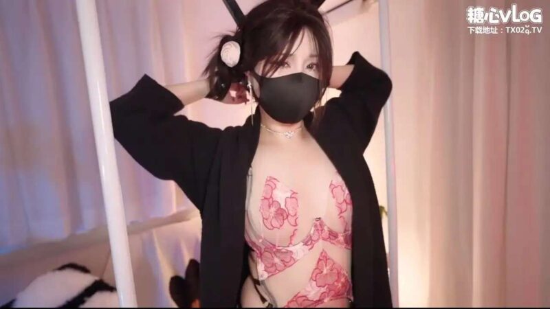 Nana_taipei 调教同学的妈妈，后入深插淫荡骚穴老色批福利社—lsp福利社老色批福利社