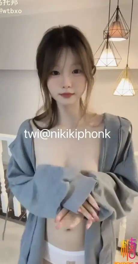 样子女高罕见漏出挑战 (5)