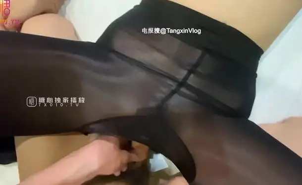 真实约炮_酒店调教厚黑丝反差女 (4)